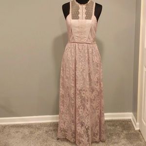 Lace maxi dress